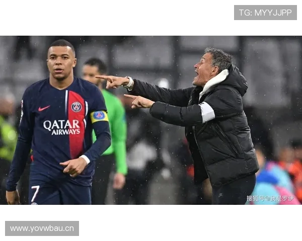 巴黎圣日耳曼巨星云集却难登欧冠顶峰，体系与球星融合问题持续制约争冠走势