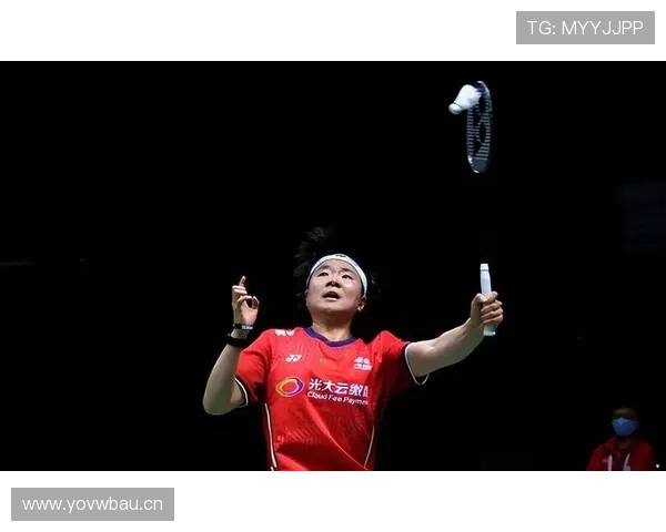 何冰娇每天喝的水都是按毫升掐着点灌的